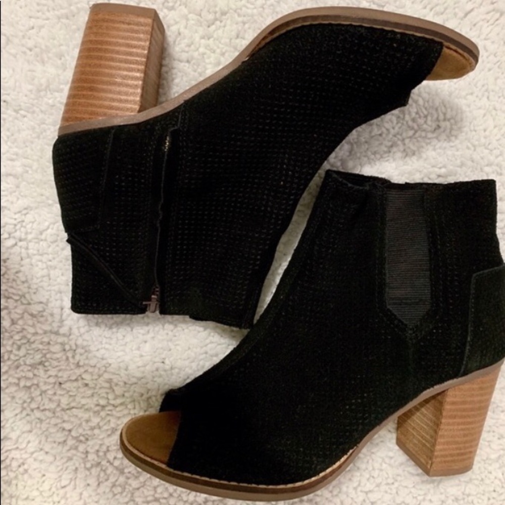 Toms Majorca Peep Toe Heels